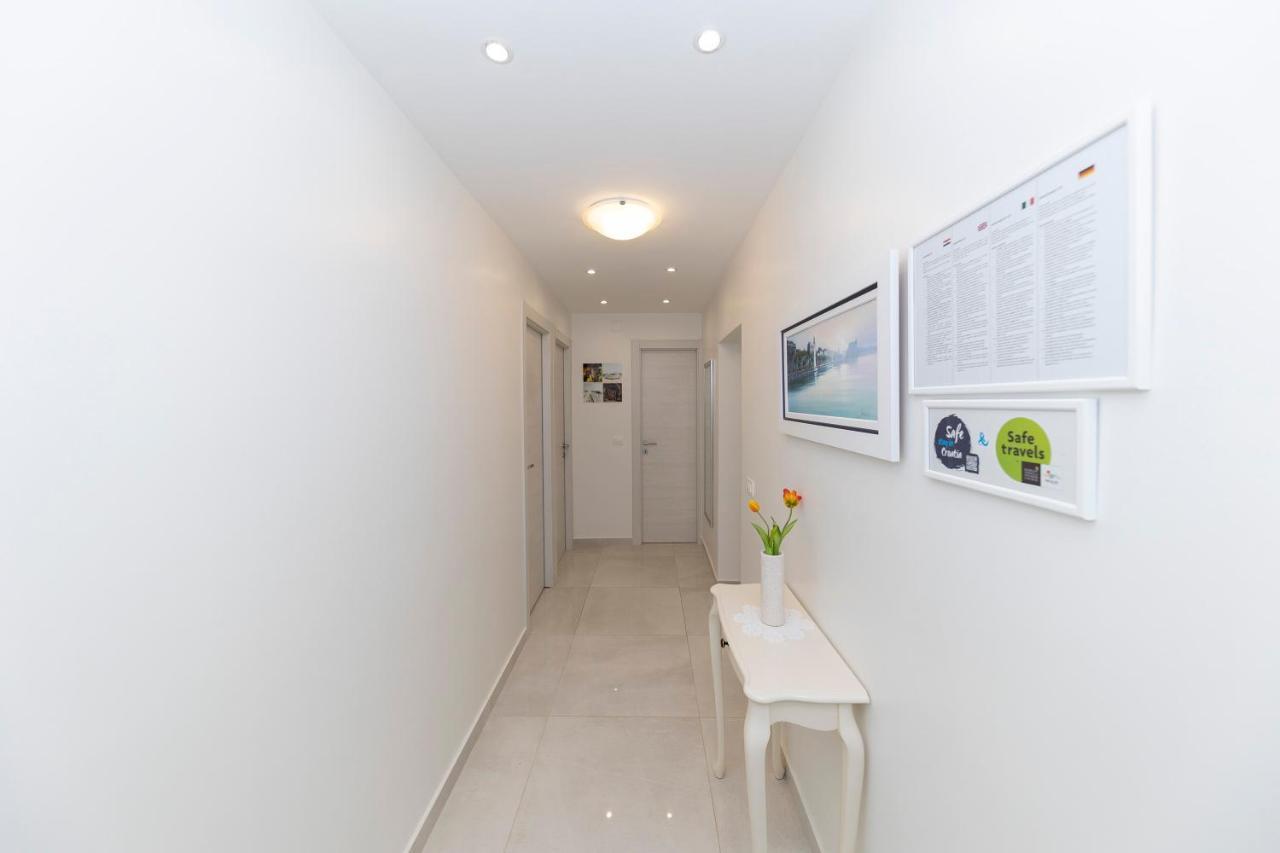 Joy 1 Apartment Novalja Exterior foto